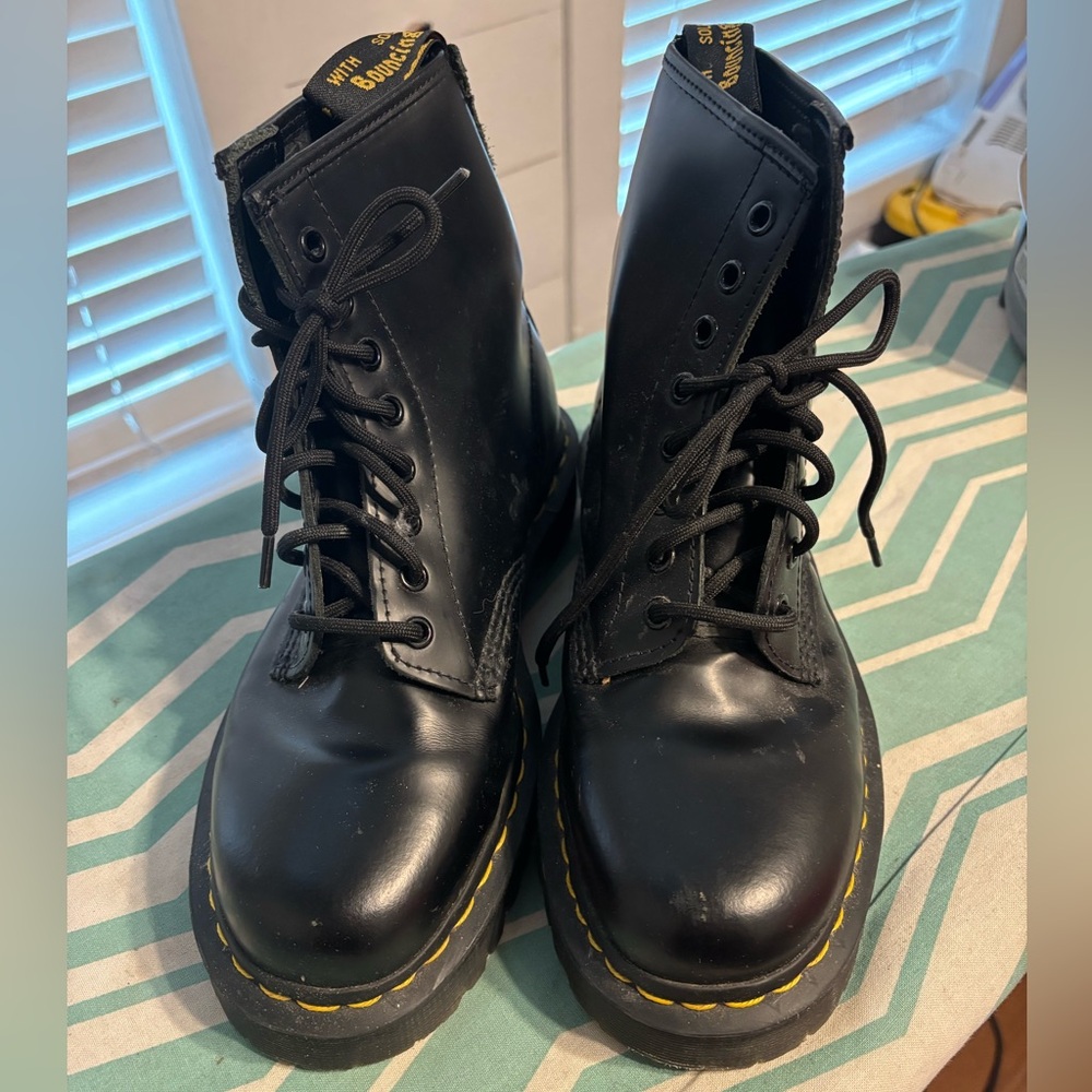 Dr. Marten 1460 boots women’s size 8